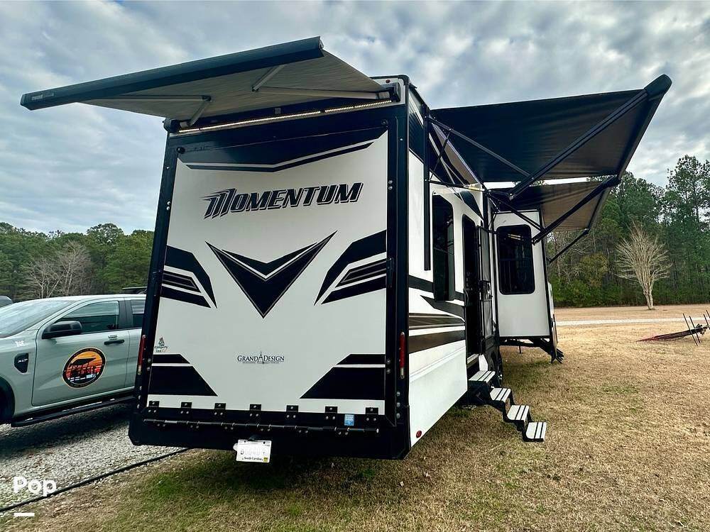 Used 2022 Grand Design Momentum 349M-R available in Longs, South Carolina