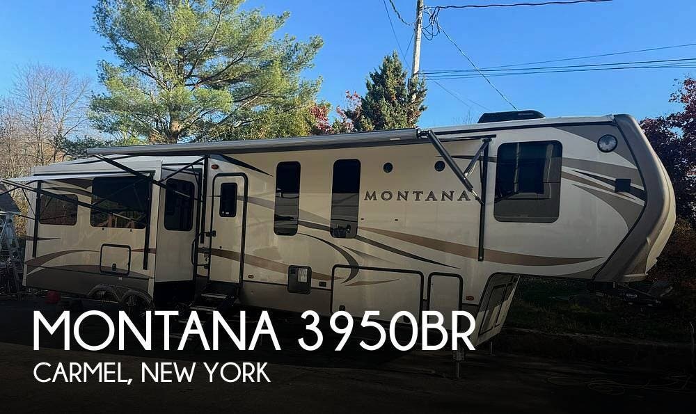 Used 2017 Keystone Montana 3950BR available in Carmel, New York
