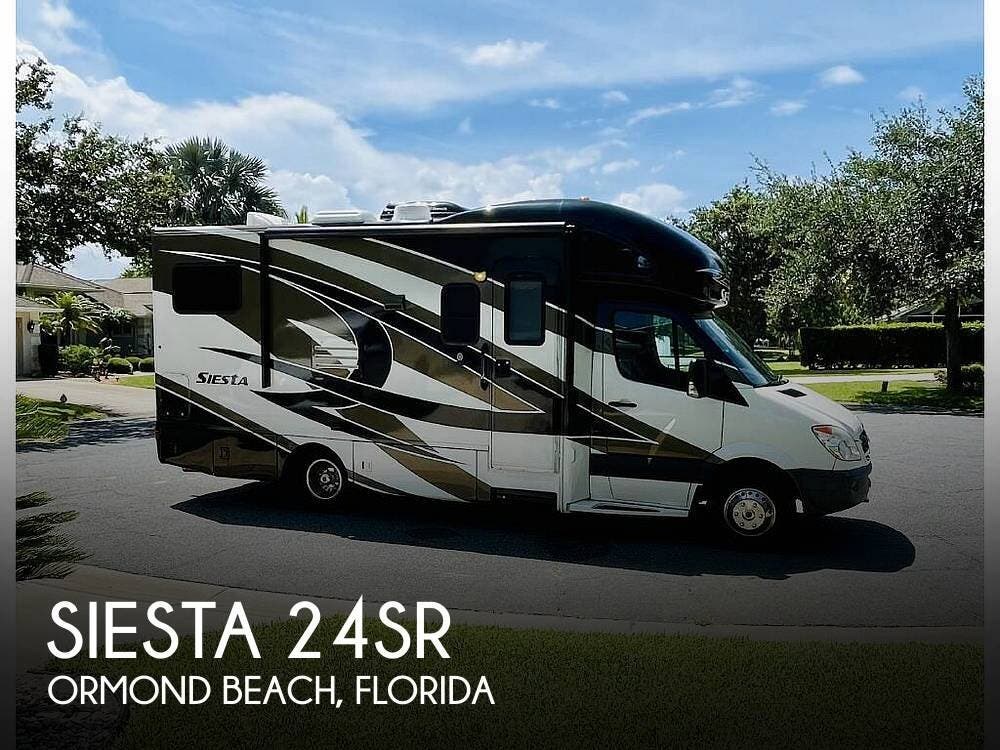 Used 2014 Thor Motor Coach Siesta 24SR available in Ormond Beach, Florida