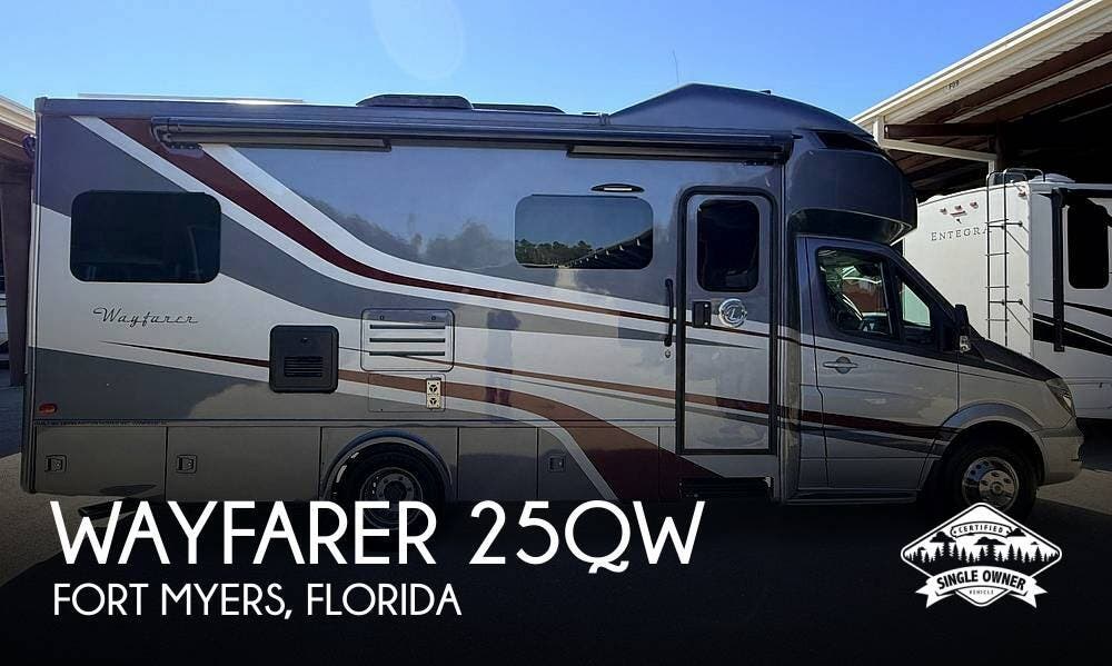 Used 2019 Tiffin Wayfarer 25QW available in Fort Myers, Florida
