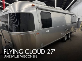 Used 2022 Airstream Flying Cloud 27FB Queen available in Janesville, Wisconsin