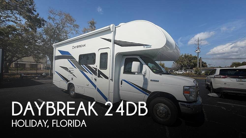 Used 2020 Thor Motor Coach Daybreak 24DB available in Holiday, Florida
