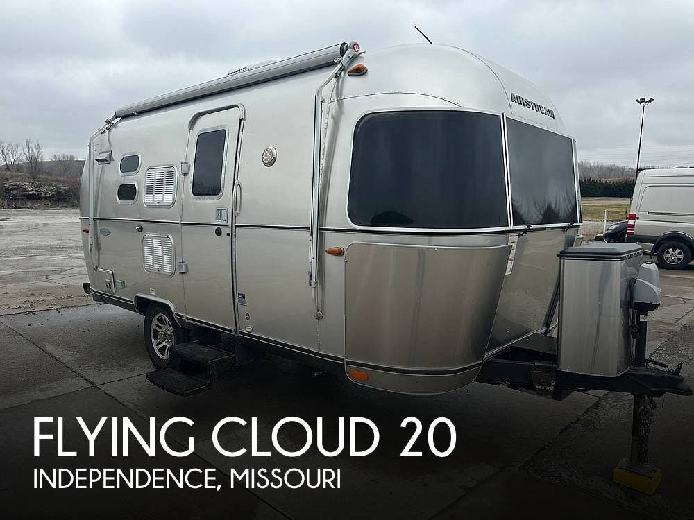 Used 2016 Airstream Flying Cloud 20 available in Independence, Missouri