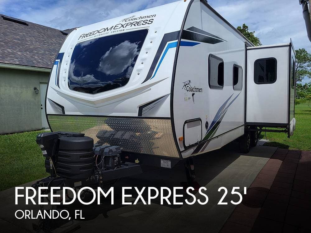 Used 2024 Coachmen Freedom Express Ultra-Lite 252RBS available in Orlando, Florida