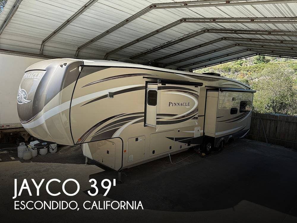 Used 2020 Jayco Pinnacle Jayco  36FBTS available in Escondido, California