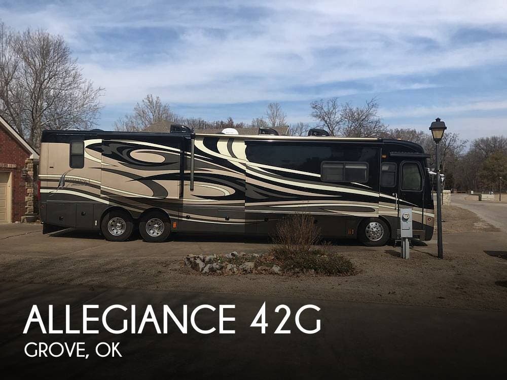 Used 2009 American Coach  Allegiance 42G available in Grove, Oklahoma
