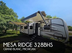 Used 2020 Highland Ridge Mesa Ridge 328BHS available in Grand Blanc, Michigan