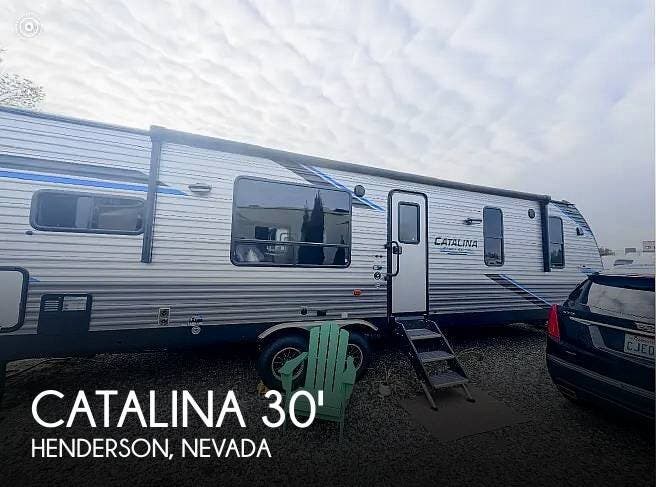 Used 2022 Coachmen Catalina LEGACY EDITION 303RKDS available in Henderson, Nevada