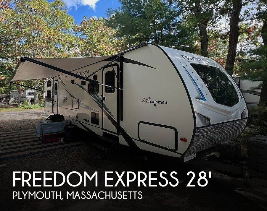 Used 2021 Coachmen Freedom Express 287 BHDS available in Plymouth, Massachusetts