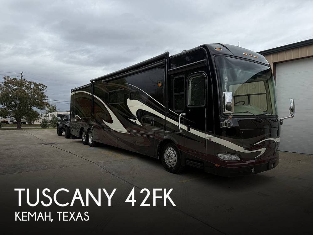 Used 2011 Thor Motor Coach Tuscany 42FK available in Kemah, Texas