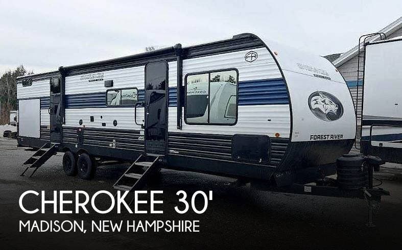 Used 2025 Forest River Cherokee Wolf Den 301BH available in Madison, New Hampshire