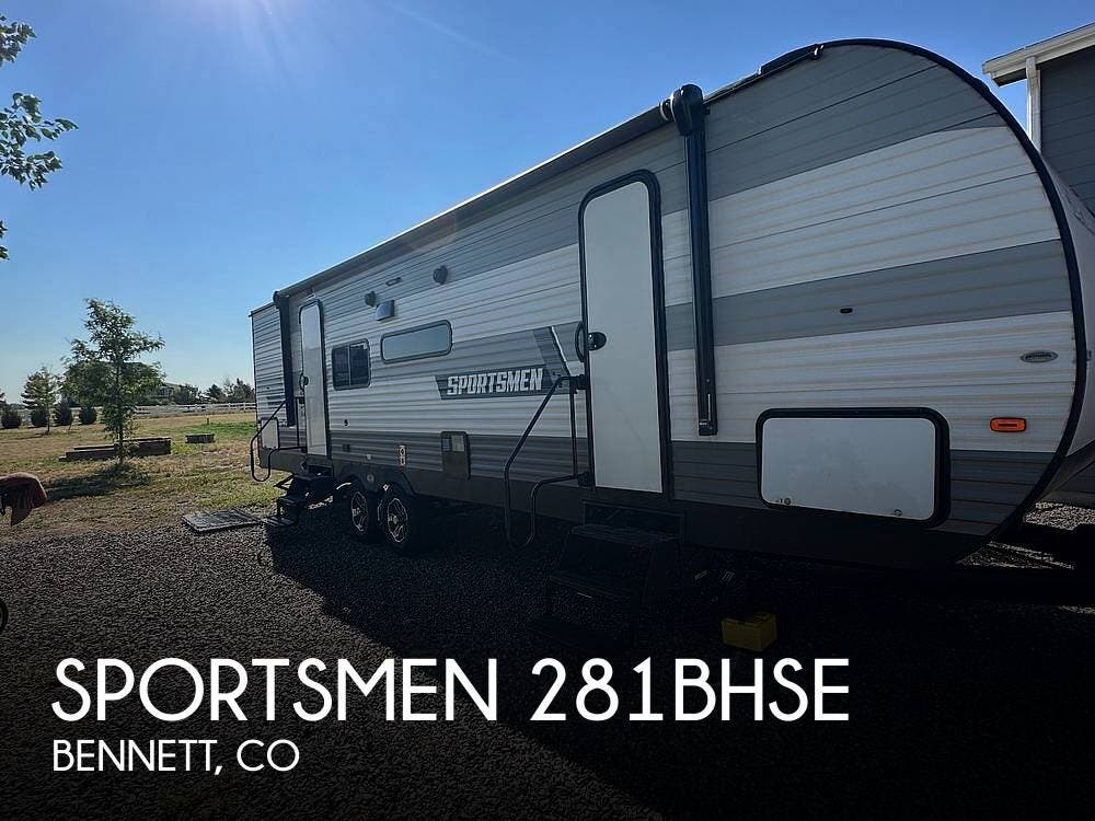 Used 2022 K-Z Sportsmen 281BHSE available in Bennett, Colorado
