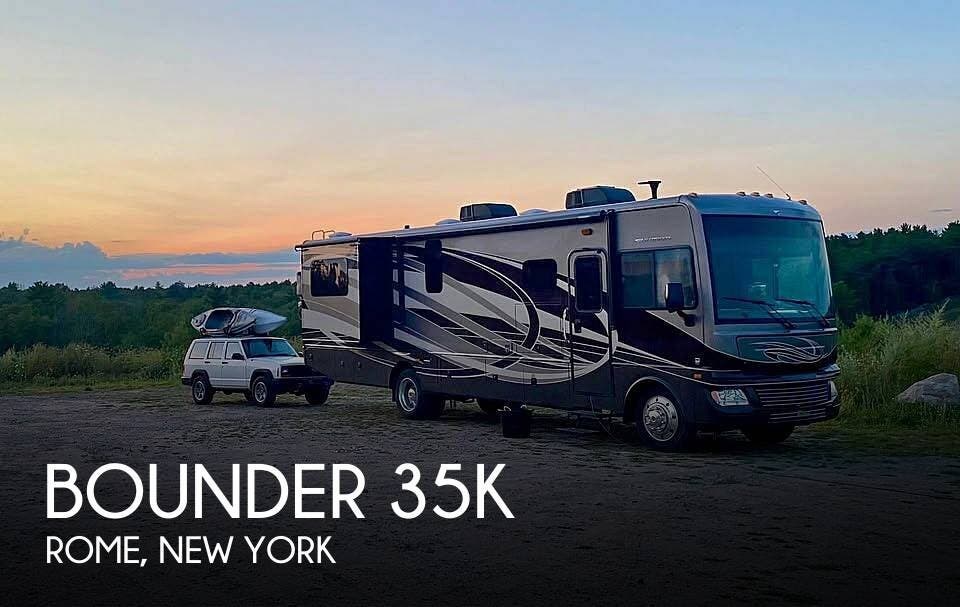 Used 2015 Fleetwood Bounder 35k available in Rome, New York