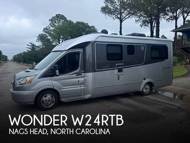 Used 2020 Leisure Travel Wonder W24RTB available in Nags Head, North Carolina