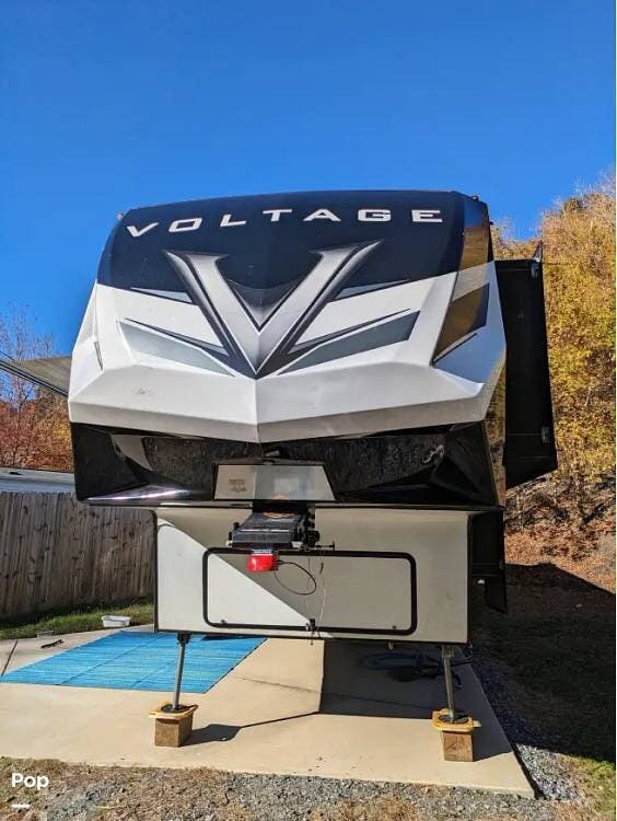 Used 2021 Dutchmen Voltage 4205 available in Marshall, North Carolina