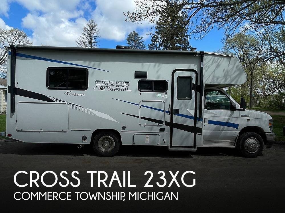 Used 2021 Coachmen Cross Trail 23XG available in Commerce Township, Michigan