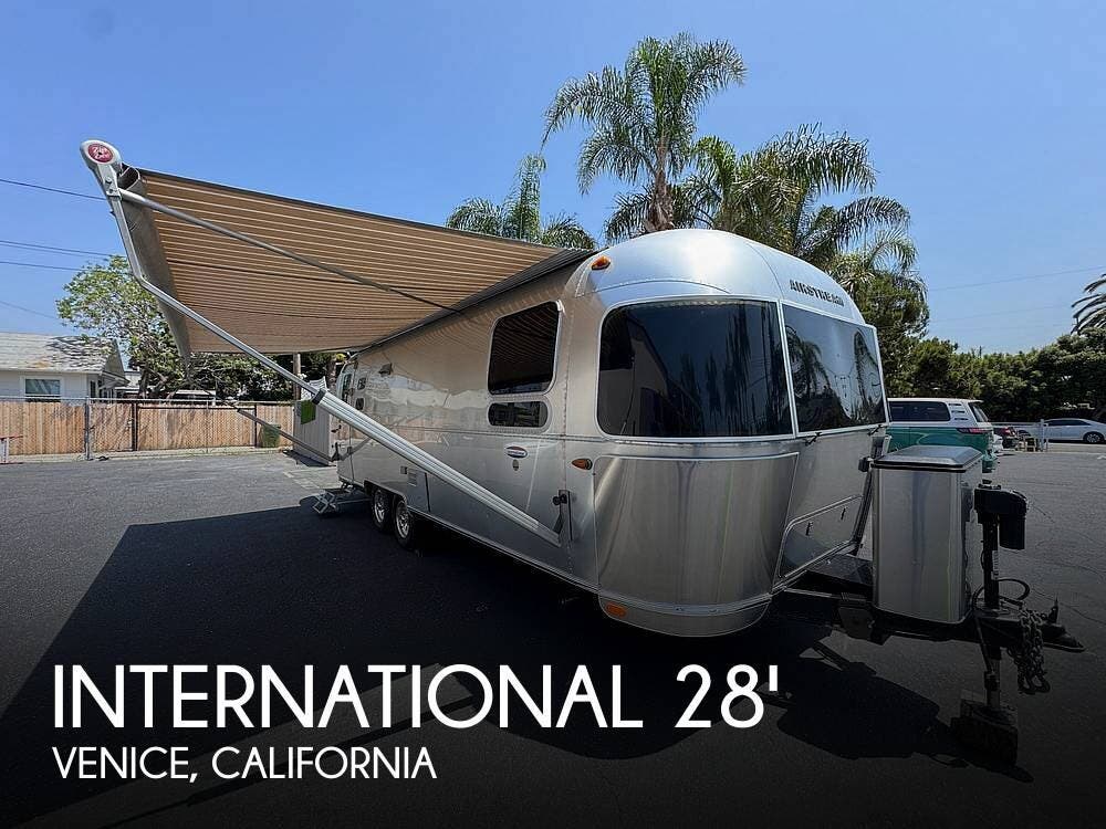 Used 2019 Airstream International Serenity 27 FB Queen available in Venice, California