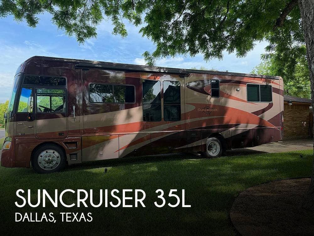 Used 2008 Itasca Suncruiser 35L available in Dallas, Texas