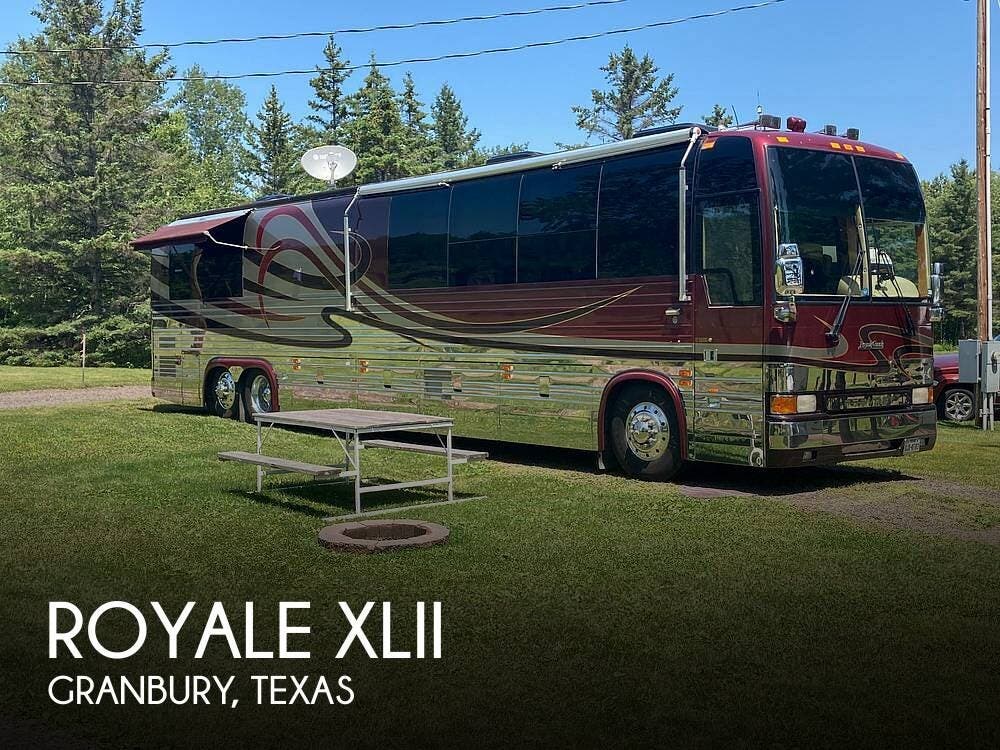Used 2002 Prevost Royale XLII available in Granbury, Texas