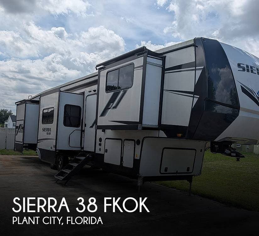 Used 2022 Forest River Sierra 38FKOK available in Plant City, Florida