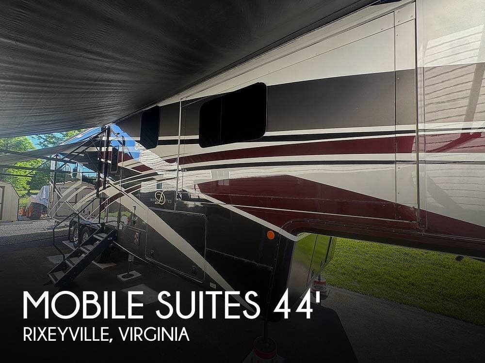 Used 2019 DRV Mobile Suites 44 Memphis available in Rixeyville, Virginia