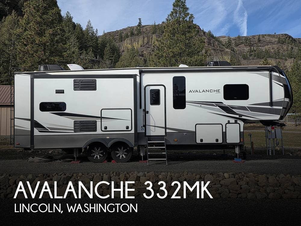 Used 2021 Keystone Avalanche 332MK available in Lincoln, Washington