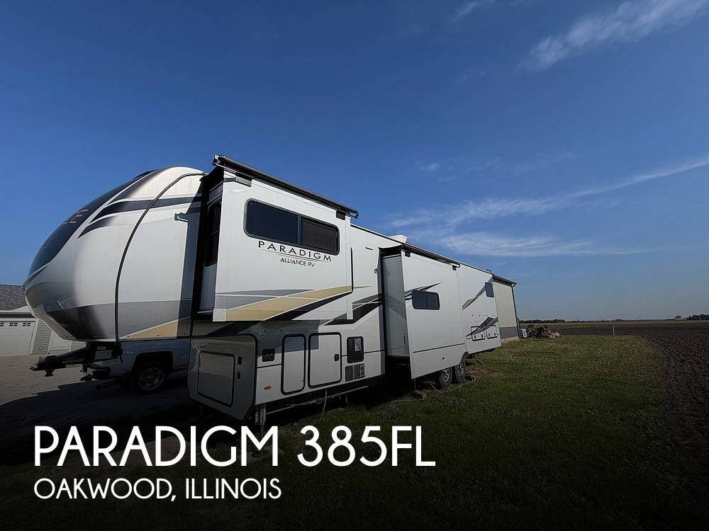 Used 2022 Alliance RV Paradigm 385FL available in Oakwood, Illinois