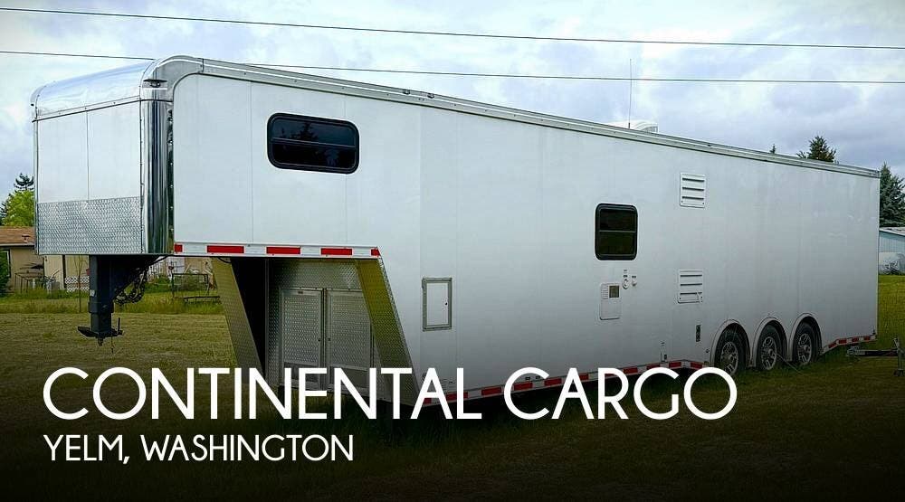 Used 2017  Forest River  Continental Cargo XP North 40 by Forest River from Pop RVs in Yelm, WA
