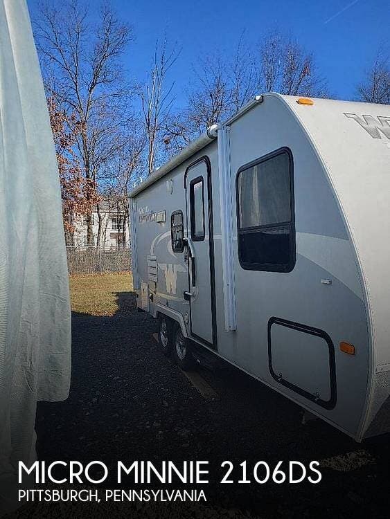 Used 2016 Winnebago Micro Minnie 2106DS available in Pittsburgh, Pennsylvania
