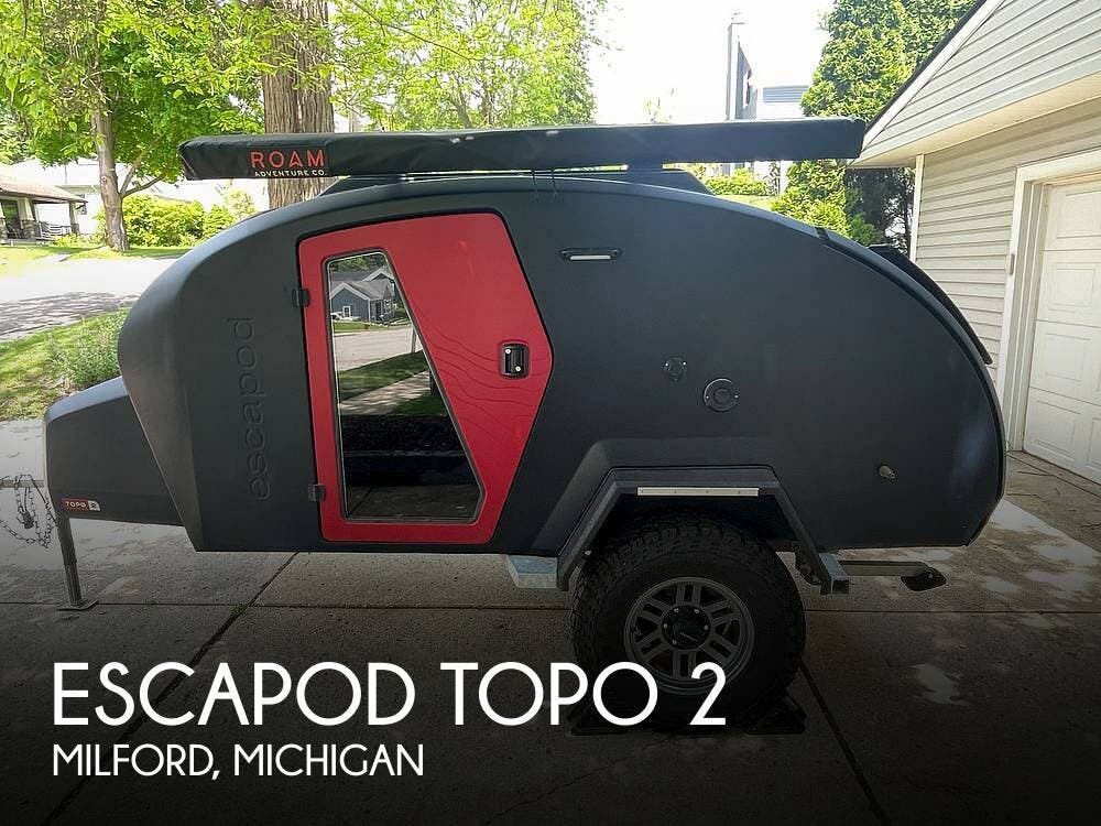 Used 2021   Escapod topo 2 available in Milford, Michigan