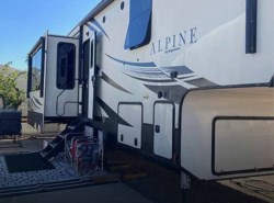 Used 2018 Keystone Alpine 3651 RL available in Enumclaw, Washington