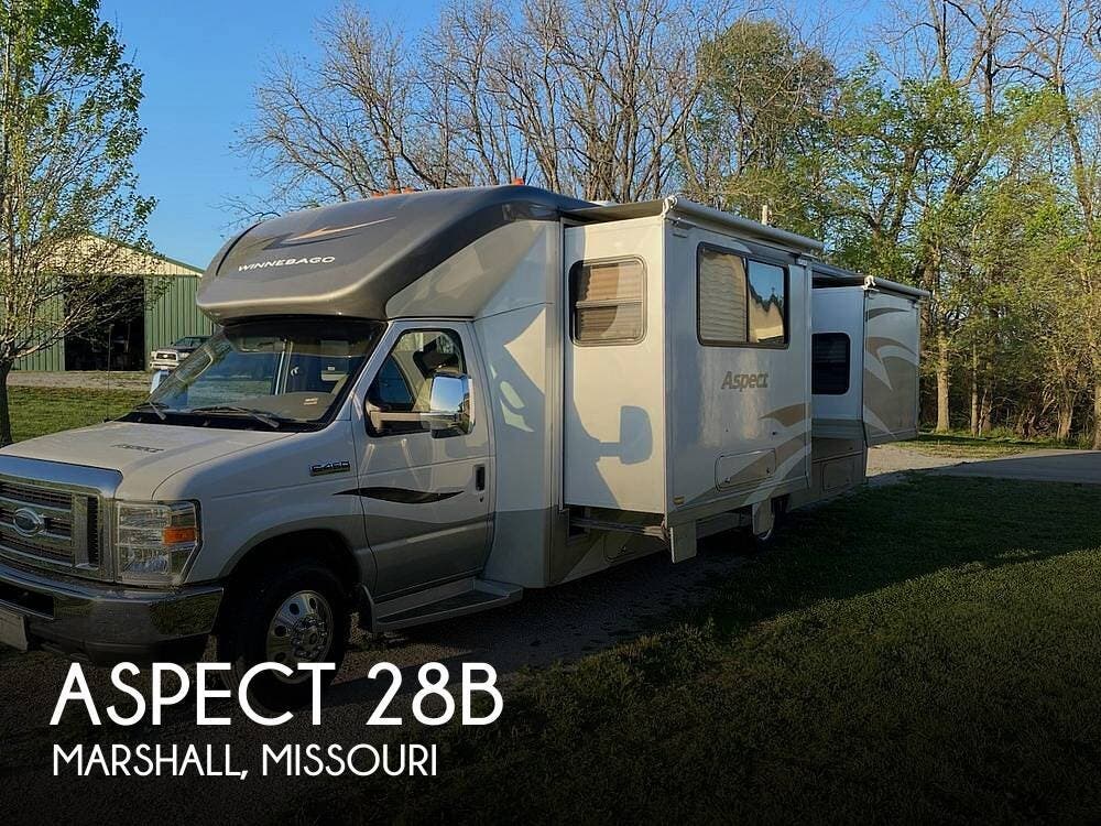 Used 2009 Winnebago Aspect 28B available in Marshall, Missouri