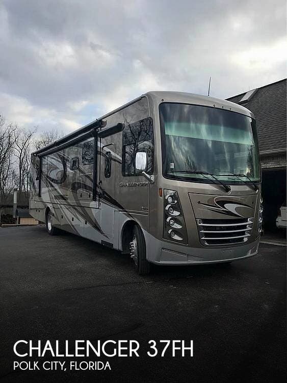 Used 2020 Thor Motor Coach Challenger 37FH available in Polk City, Florida