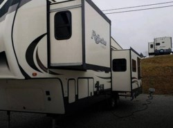 Used 2019 Forest River Reflection 320MKS available in Ashland, Kentucky