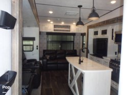 Used 2021 Heartland Bighorn Traveler 39MB available in Bay Minette, Alabama
