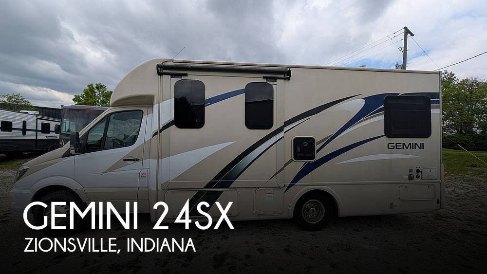 Used 2020 Thor Motor Coach Gemini 24SX available in Zionsville, Indiana