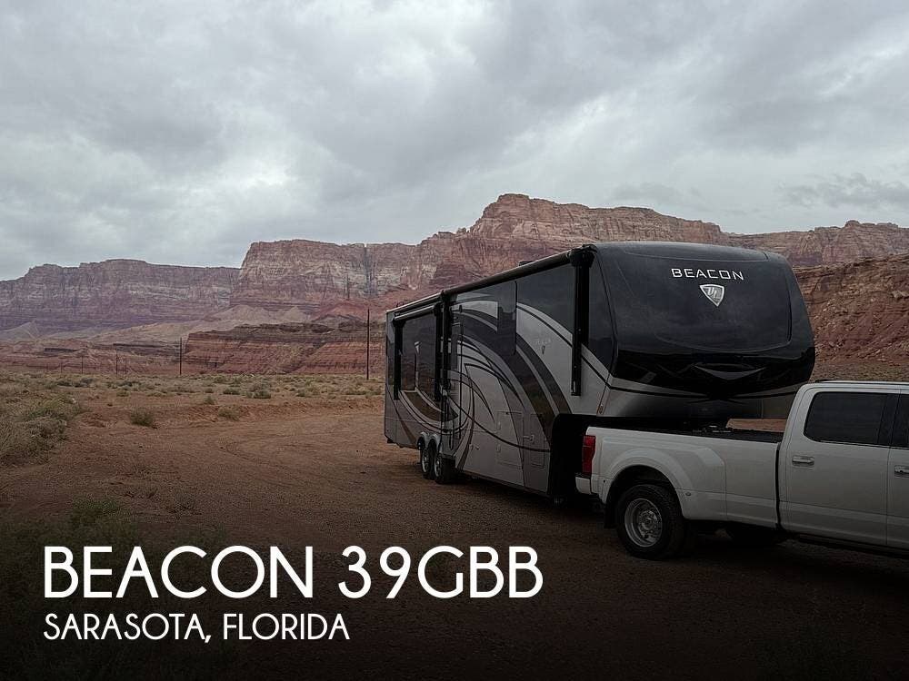 Used 2022 Vanleigh Beacon 39GBB available in Sarasota, Florida