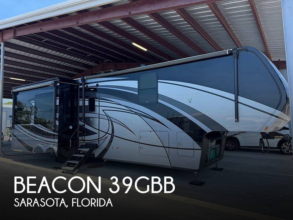 Used 2022 Vanleigh Beacon 39GBB available in Sarasota, Florida
