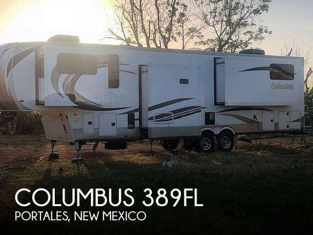 Used 2018  Palomino Columbus 389FL by Palomino from Pop RVs in Portales, NM