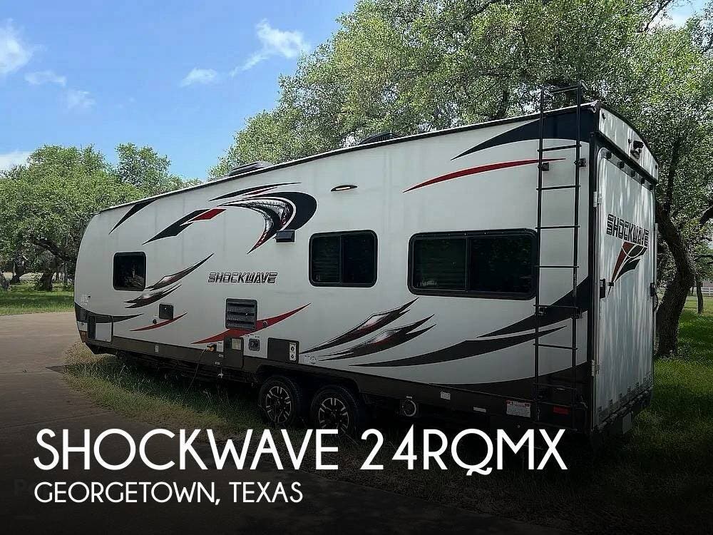 Used 2018 Forest River Shockwave 24RQMX available in Georgetown, Texas