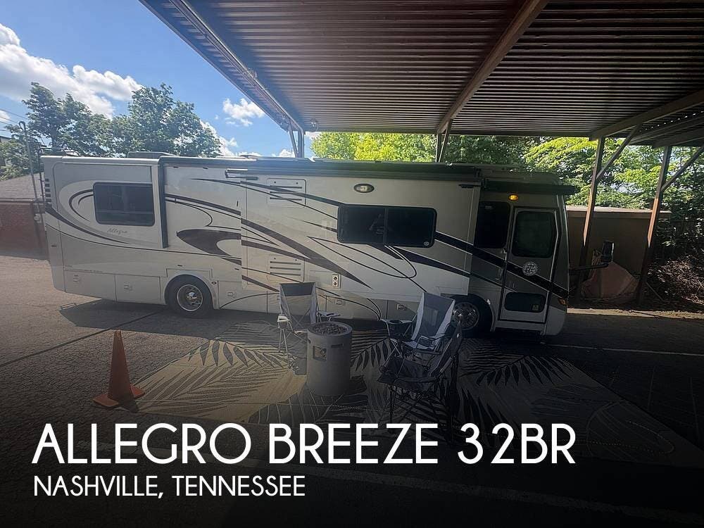 Used 2011 Tiffin Allegro Breeze 32BR available in Nashville, Tennessee