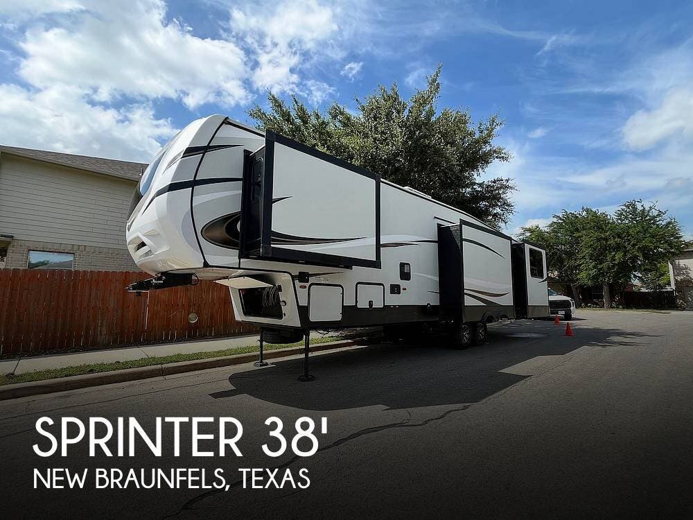 Used 2022 Keystone Sprinter 3530 DEN Limited available in New Braunfels, Texas