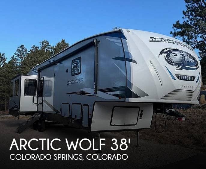 Used 2021 Cherokee  Arctic Wolf 3880 Suite available in Colorado Springs, Colorado