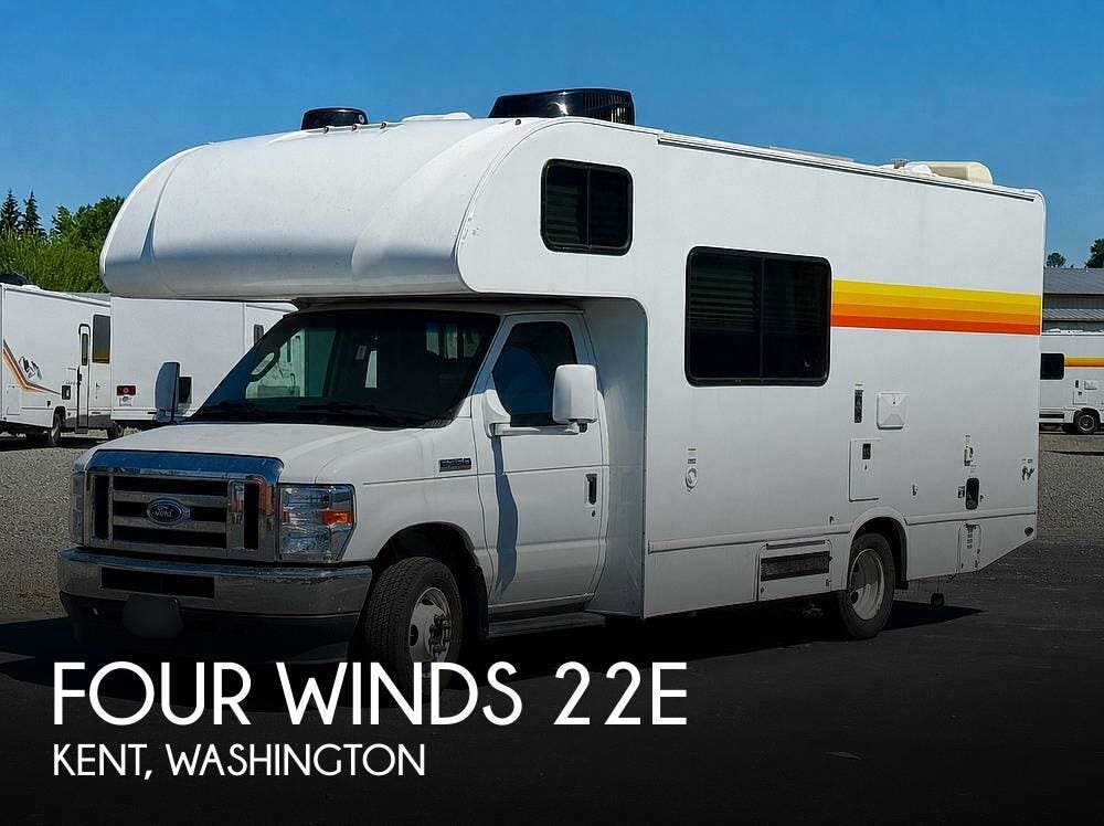Used 2024  Thor Motor Coach Four Winds 22E by Thor Motor Coach from Pop RVs in Portland, OR