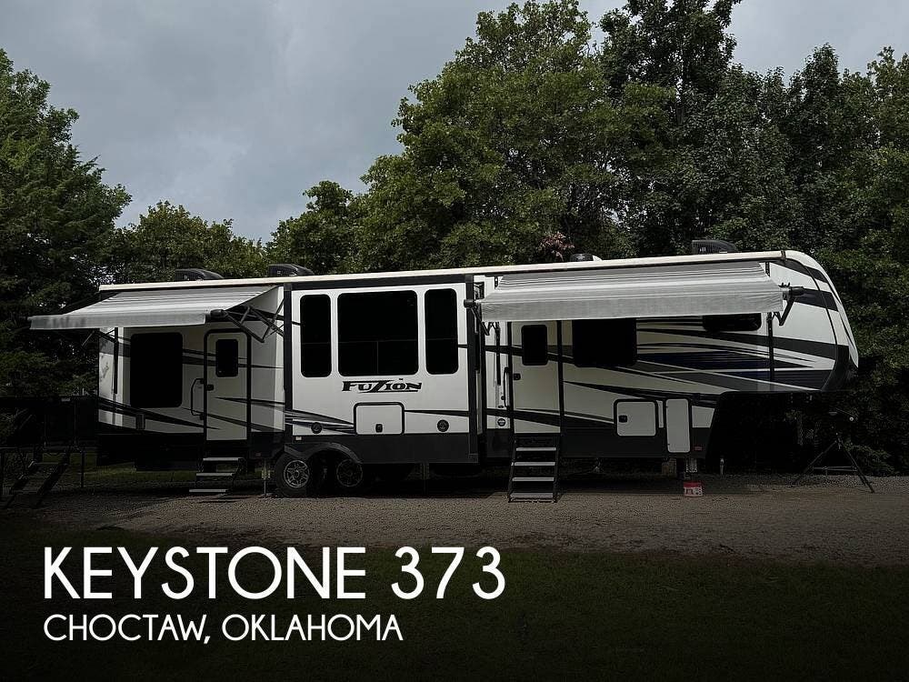 Used 2020 Keystone  Keystone 373 available in Choctaw, Oklahoma
