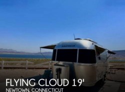 Used 2016 Airstream Flying Cloud Flying Cloud 19 Bambi available in Newtown, Connecticut