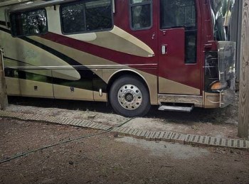 Used 2003 Fleetwood American Tradition 40M available in Lufkin, Texas