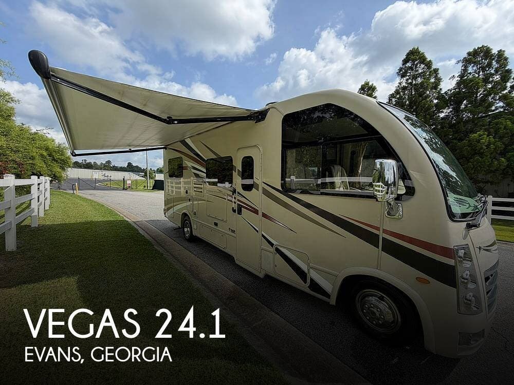 Used 2020  Thor Motor Coach Vegas 24.1 by Thor Motor Coach from Pop RVs in Evans, GA
