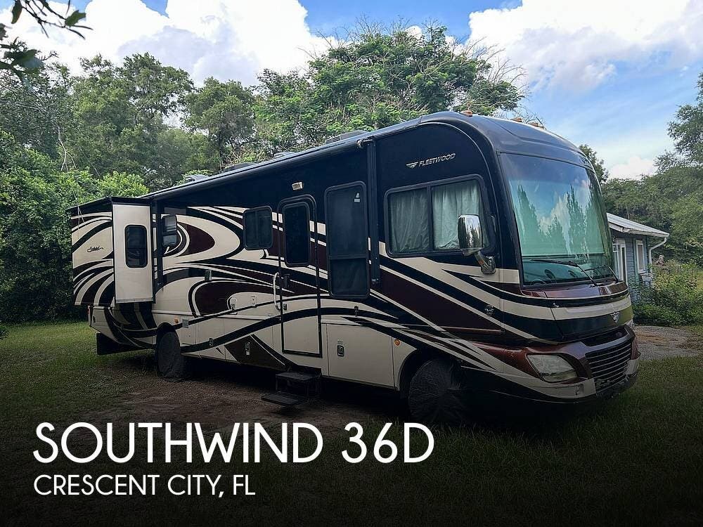 Used 2011 Fleetwood Southwind 36D available in Crescent City, Florida