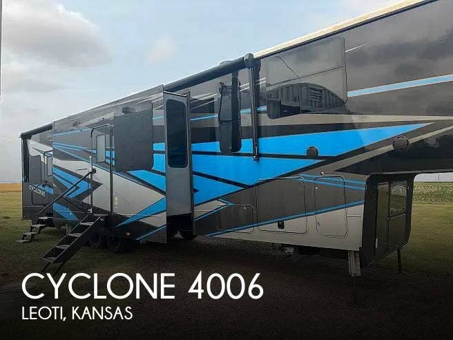 Used 2025 Heartland Cyclone 4006 available in Leoti, Kansas